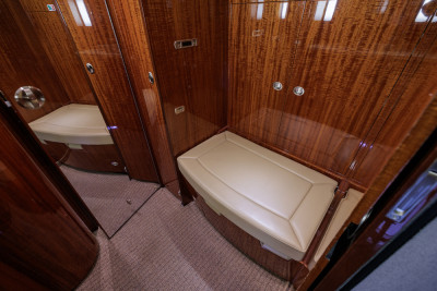 2010 Gulfstream G450: 