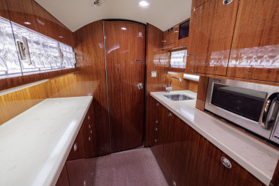 2010 Gulfstream G450: 