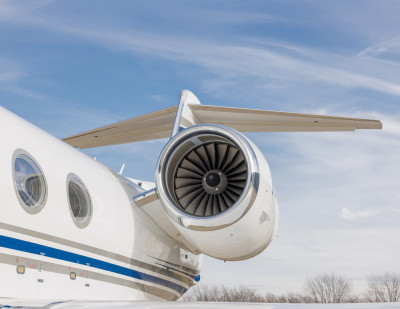 2010 Gulfstream G450: 