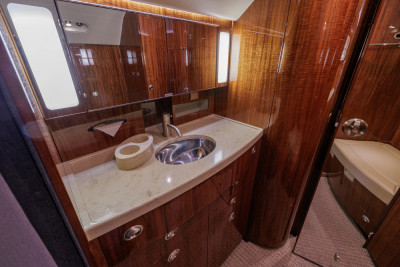 2010 Gulfstream G450: 