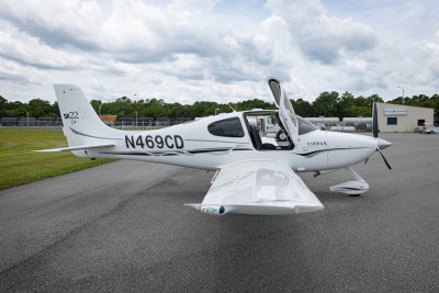 2005 Cirrus SR22 GTS: 