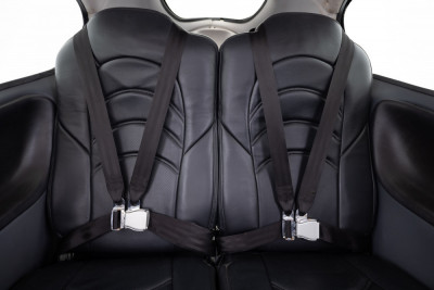 2005 Cirrus SR22 GTS: 