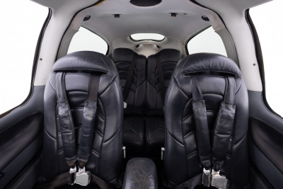 2005 Cirrus SR22 GTS: 