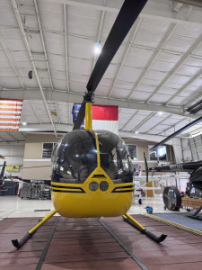 2005 Robinson R44: 