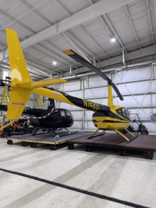 2005 Robinson R44: 