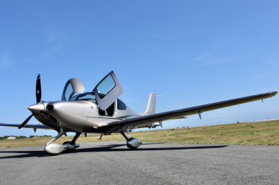2021 Cirrus SR22 GTS: 