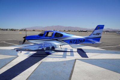 2011 Cirrus SR22T G3: 