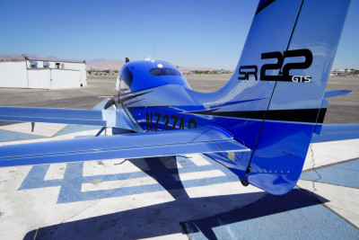 2011 Cirrus SR22T G3: 