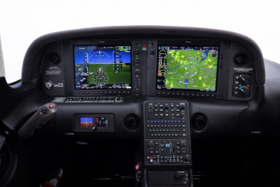 2021 Cirrus SR22 G6 GTS: 