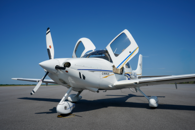 2005 Cirrus SR22 G2: 