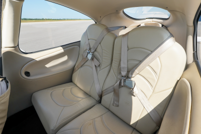 2005 Cirrus SR22 G2: 