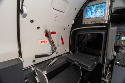 2005 Bombardier Learjet 45XR: 