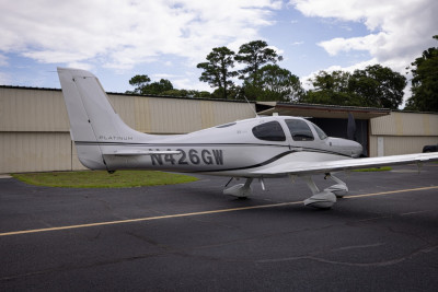 2017 Cirrus SR22 GTS: 