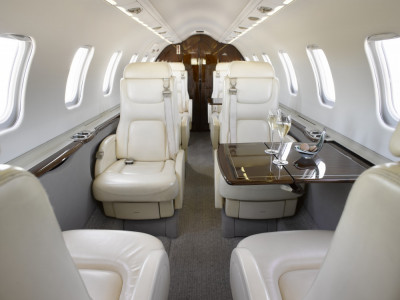 2002 Bombardier Learjet 45: 