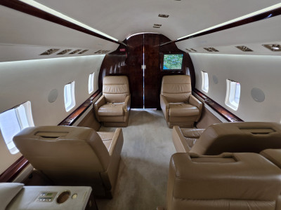 1984 Bombardier Challenger 601: 