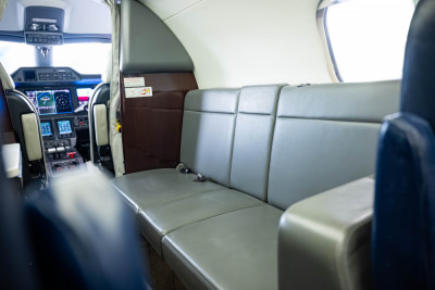 2017 Embraer Phenom 300: 