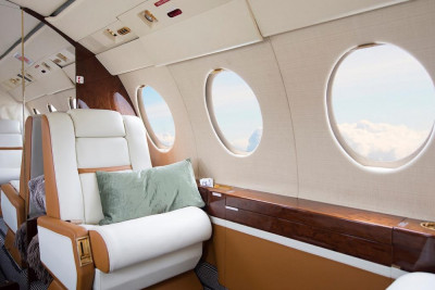 2002 Dassault Falcon 50EX: 