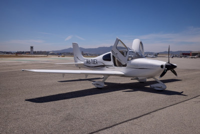2007 Cirrus SR20 G2: 