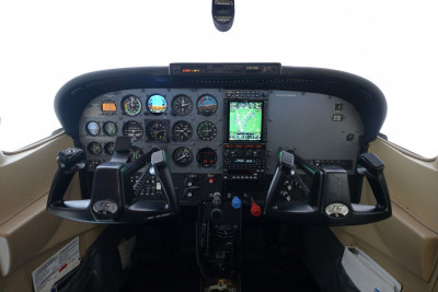 2002 Cessna Turbo 182T Skylane: 