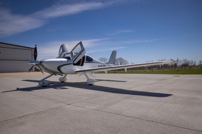 2013 Cirrus SR22T G5 GTS: 