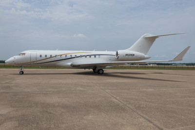 2015 Bombardier Global 6000: 