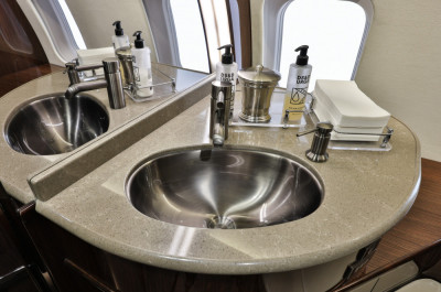 2015 Bombardier Global 6000: 