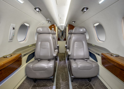 2012 Embraer Phenom 300: 