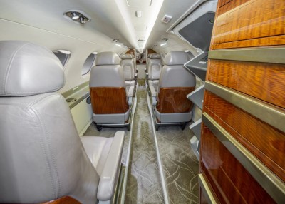 2012 Embraer Phenom 300: 