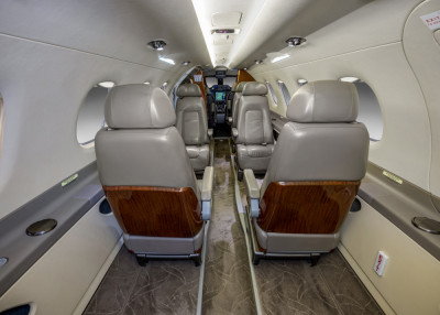 2012 Embraer Phenom 300: 
