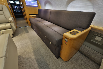 2012 Gulfstream G550: 