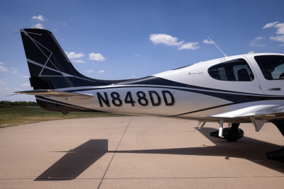 2021 Cirrus SR22T G6 GTS: 