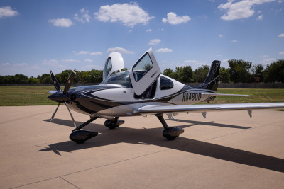 2021 Cirrus SR22T G6 GTS: 