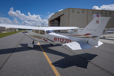 2006 Cessna 172S: 