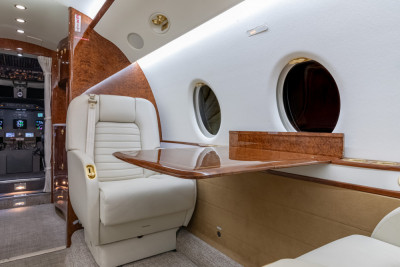 2006 Gulfstream G200: 