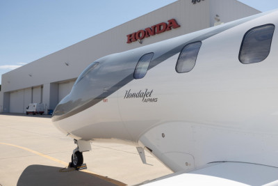 2017 Honda HondaJet APMG: 