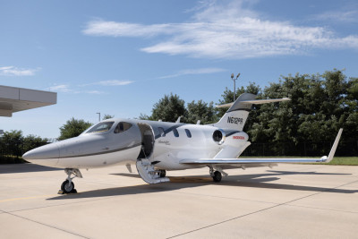 2017 Honda HondaJet APMG: 