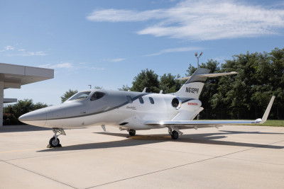 2017 Honda HondaJet APMG: 