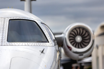 2021 Embraer Phenom 300E: 