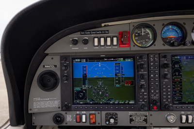 2011 Diamond DA-40XLS: 