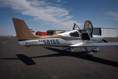 2015 Cirrus SR22T G5 GTS: 