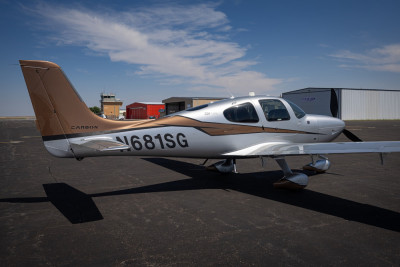 2015 Cirrus SR22T G5 GTS: 
