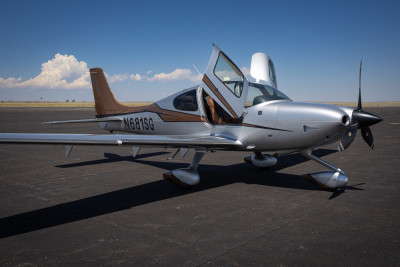 2015 Cirrus SR22T G5 GTS: 