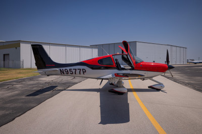2015 Cirrus SR22T G5 GTS: 