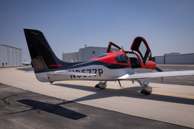 2015 Cirrus SR22T G5 GTS: 