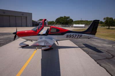 2015 Cirrus SR22T G5 GTS: 