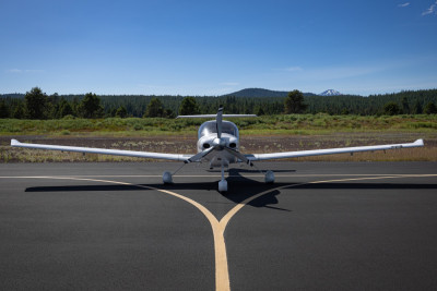 2008 Diamond DA-40XLS: 