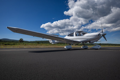 2008 Diamond DA-40XLS: 