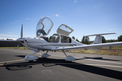 2008 Diamond DA-40XLS: 