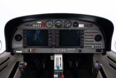 2008 Diamond DA-40XLS: 