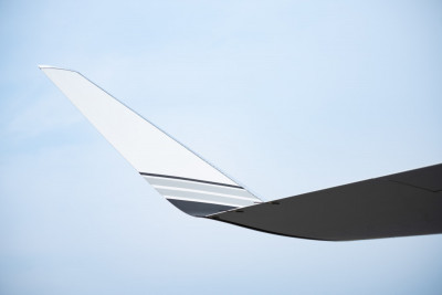 2018 Gulfstream G650ER: Winglet Inboard Paint